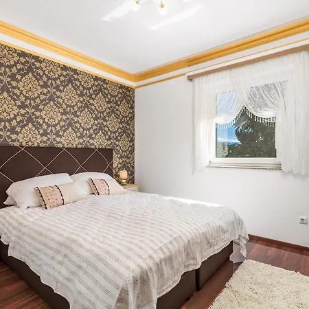 Apartman All For You - With A Swimming Pool *