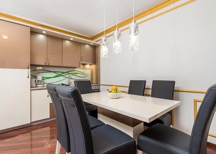 Apartment All For You - With A Swimming Pool