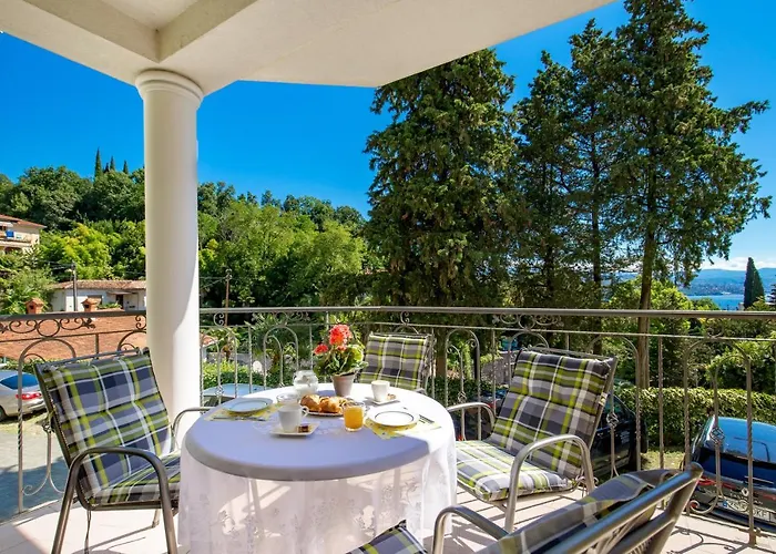 Lägenhet All For You - With A Swimming Pool Opatija