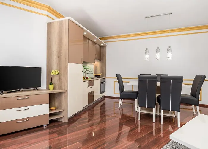 Lägenhet All For You - With A Swimming Pool Opatija